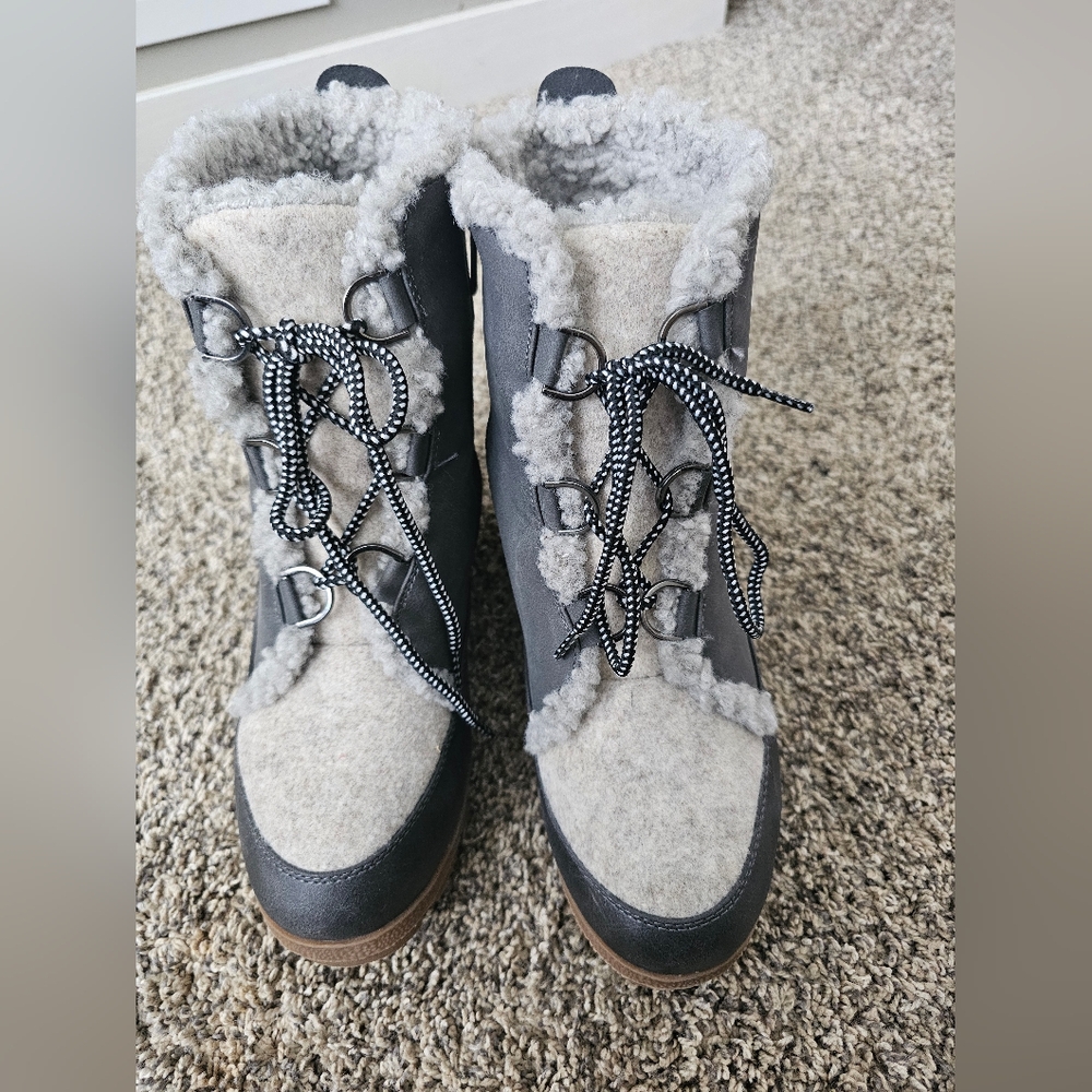 Women's Gray Wedge Boots - Brand New